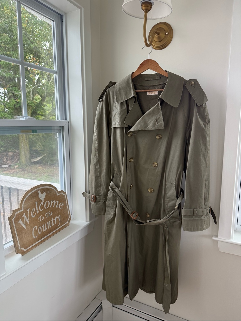 Brooks Brothers Vintage Men's Olive Green Trench Coat - Double-Breasted Overcoat